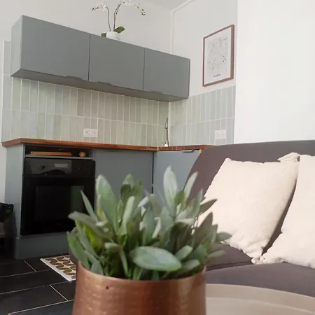 Apartment Cocon Convivial A Montmartre *