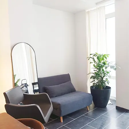 Apartment Cocon Convivial A Mommartre