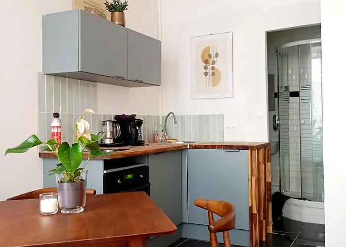 Cocon Convivial A Montmartre * 파리