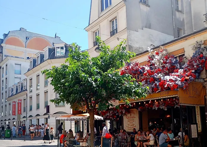Cocon Convivial A Montmartre * Παρίσι